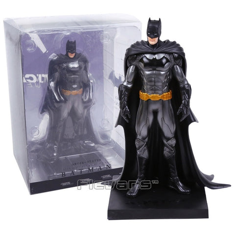 Batman 1/10 Scale PVC Figure
